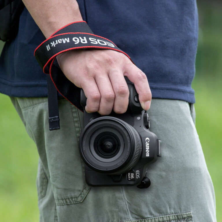 Canon EOS R6 Mark II 全片幅無反光鏡相機隆重推出  更強悍的攝錄能力 適合攝錄雙棲攝影師  同步發布全新RF 135mm F1.8L IS USM鏡頭 與Speedlite EL-5閃光燈 @去旅行新聞網