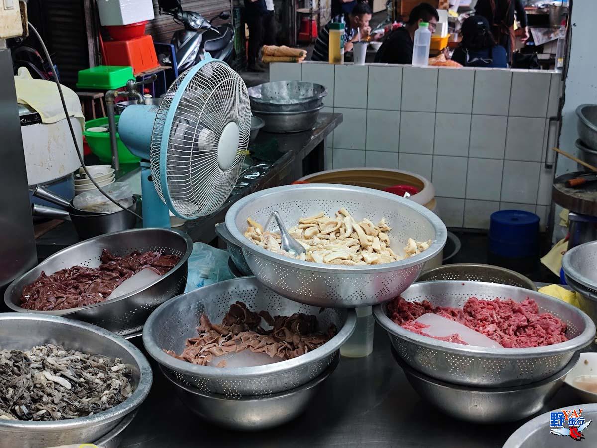 王家祖傳本產牛雜湯、阿富網絲肉捲 嘉義東市場傳統美食好吃無法擋 @去旅行新聞網