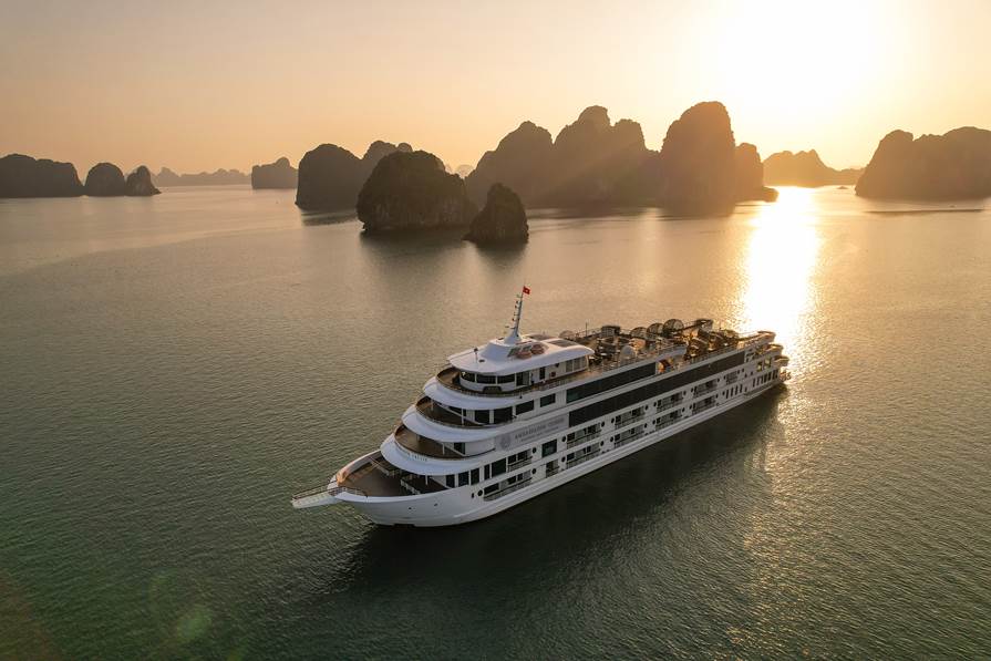 Halong Bay Unveils Its Most Lavish Day Cruise Ever @去旅行新聞網