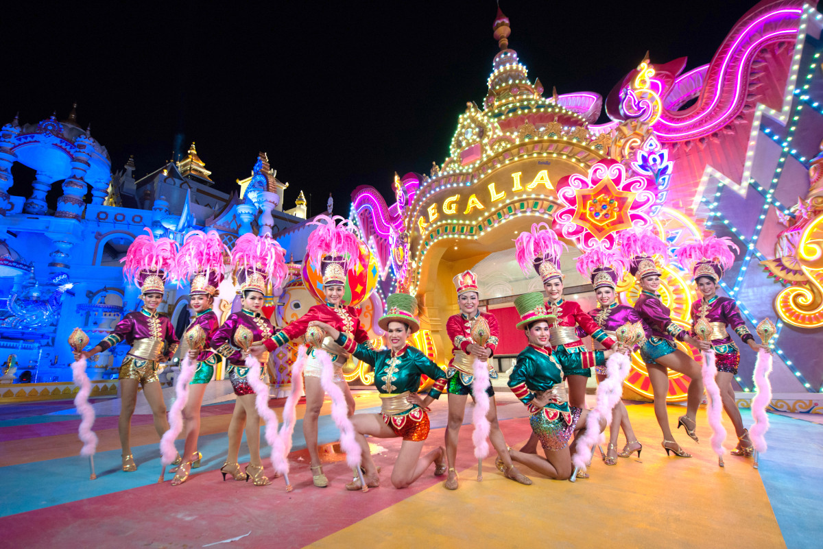 普吉島夢幻嘉年華Carnival Magic 史上最浮誇彩燈奇幻樂園 @去旅行新聞網