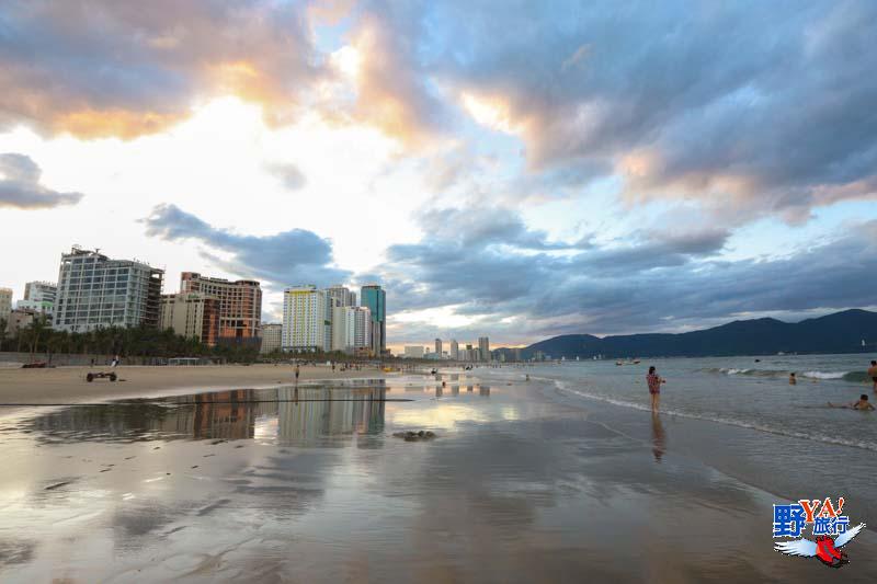 全世界6大美麗沙灘之一 峴港美溪沙灘HAI SAN PHO海鮮餐廳 @去旅行新聞網