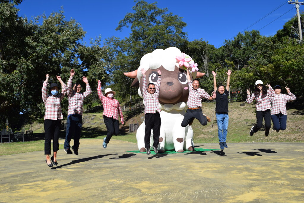 清境農場暑假限定「追羊」行動開跑 綿羊大氣球命名票選 @去旅行新聞網