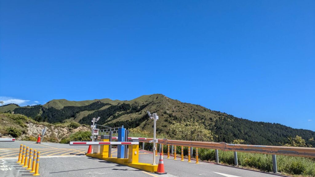 合歡山小風口下停車場 7月20日開始收費 @去旅行新聞網