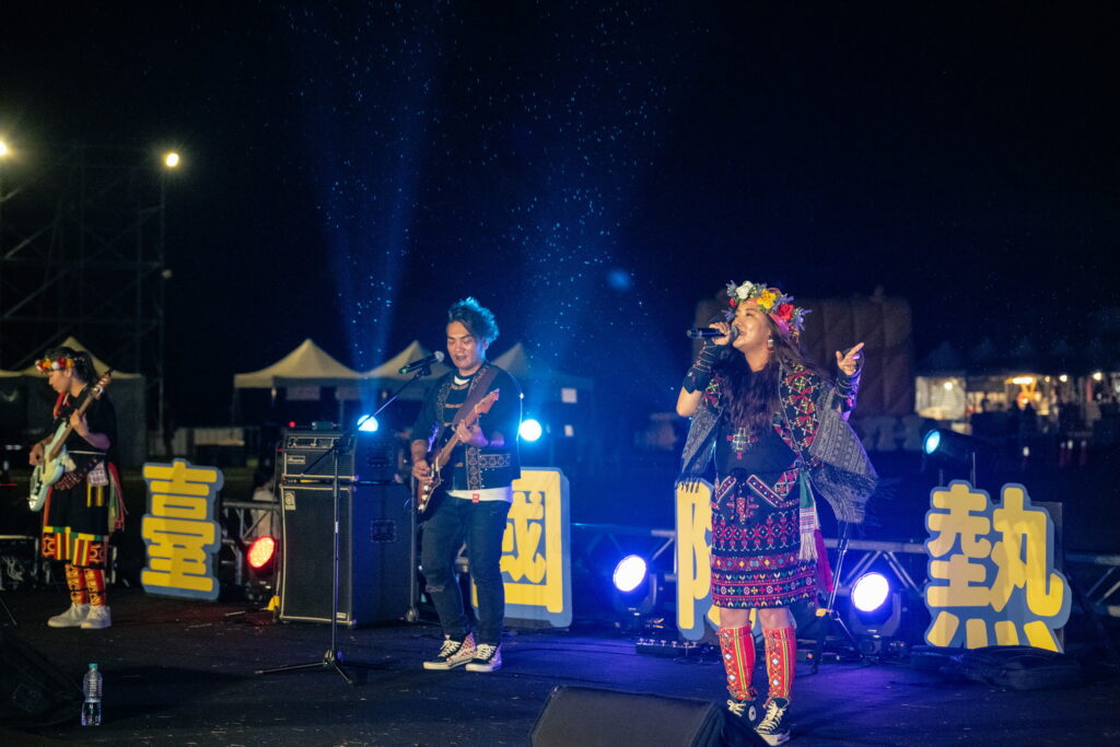 熱氣球倒數三天！創作女團「BOOM！怪物星人」演出驚艷鹿野高台 @去旅行新聞網