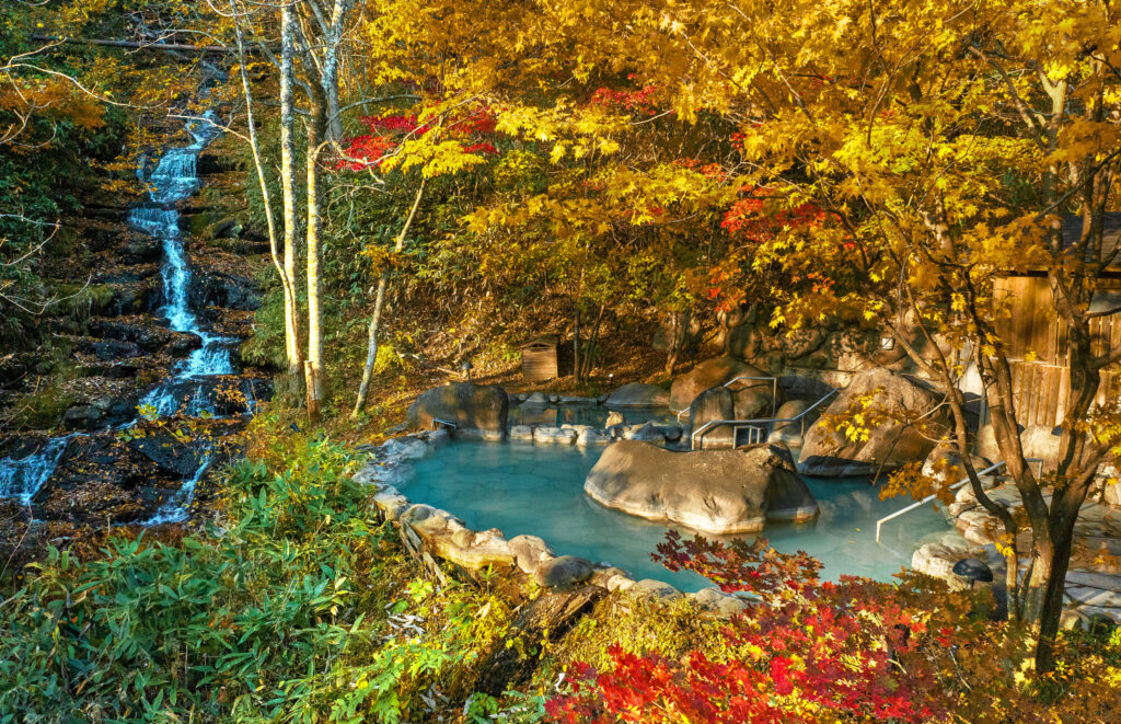 宮城縣紅葉名所 鳴子峽繽紛秋色 @去旅行新聞網