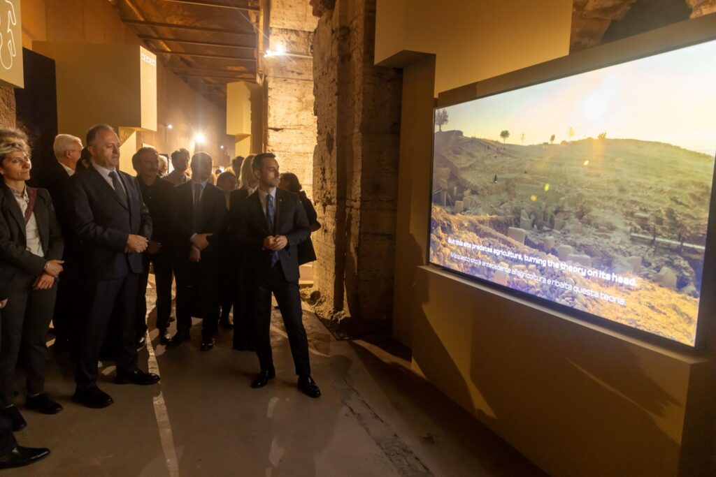 土耳其「哥貝克力石陣：聖地之謎」展覽在羅馬競技場開幕 @去旅行新聞網