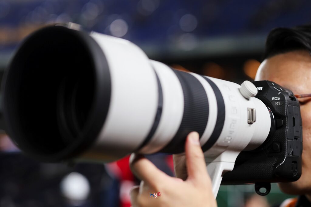 Canon EOS R1全能旗艦相機正式開賣  引領AI攝錄新時代 @去旅行新聞網