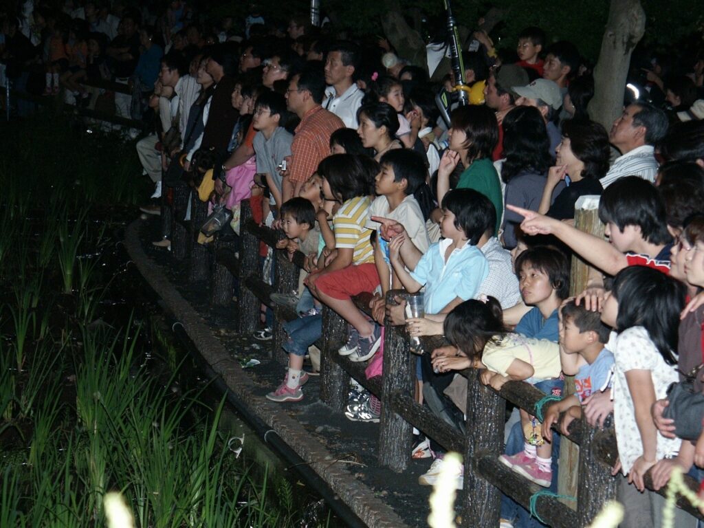 初夏飛日本追夢幻螢火 激推東京三大賞螢勝境 螢光庭園襯托都市雲海、大自然與人情味交織年度螢火蟲祭 暢遊野溪烤肉、日歸溫泉 身心舒暢療癒元素滿載 初夏飛日本追夢幻螢火 激推東京三大賞螢勝境 螢光庭園襯托都市雲海、大自然與人情味交織年度螢火蟲祭 暢遊野溪烤肉、日歸溫泉 身心舒暢療癒元素滿載 @Tournews
