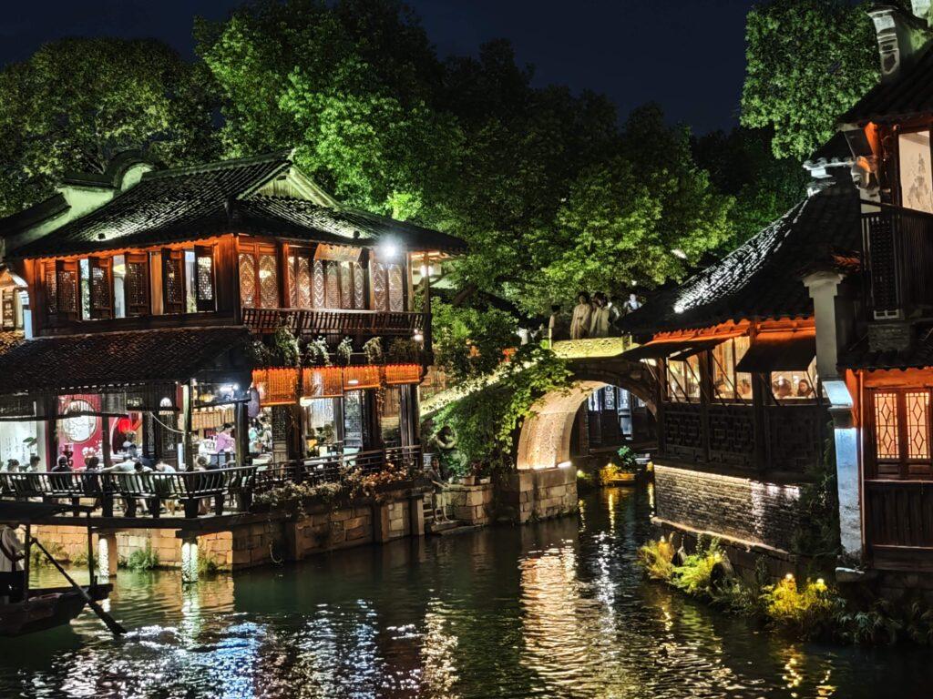 夢迴水鄉：烏鎮一日漫遊，穿越千年的詩意邂逅 @去旅行新聞網