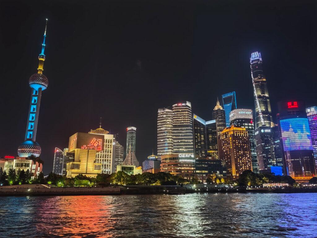 魔都夜未眠:上海黃浦江遊船豫園夜景,古今交錯的雙重魅力之旅 @去旅行新聞網 魔都夜未眠:上海黃浦江遊船豫園夜景,古今交錯的雙重魅力之旅 @去旅行新聞網