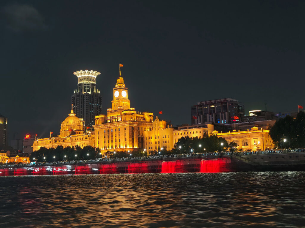 魔都夜未眠:上海黃浦江遊船豫園夜景,古今交錯的雙重魅力之旅 @去旅行新聞網 魔都夜未眠:上海黃浦江遊船豫園夜景,古今交錯的雙重魅力之旅 @去旅行新聞網