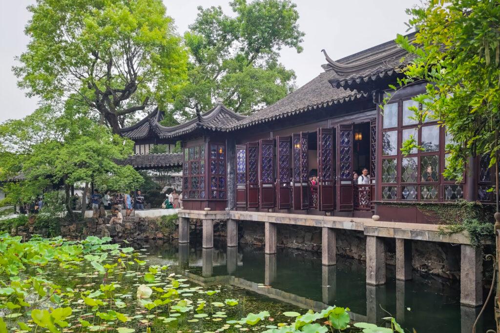 拙政園尋幽：一園看盡江南夢，荷花深處遇蘇州 @去旅行新聞網