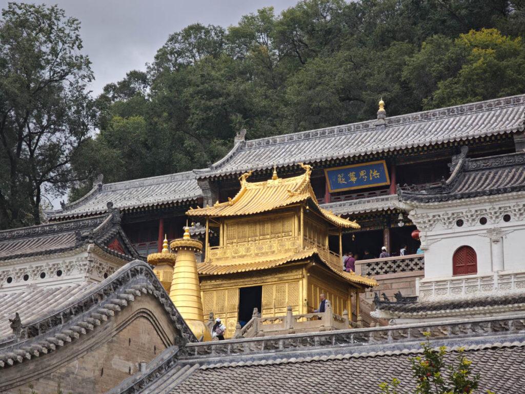 五台山秋日仙境：文殊道場、三教聖地與五龍王傳說，一次收穫心靈與美景！ @去旅行新聞網