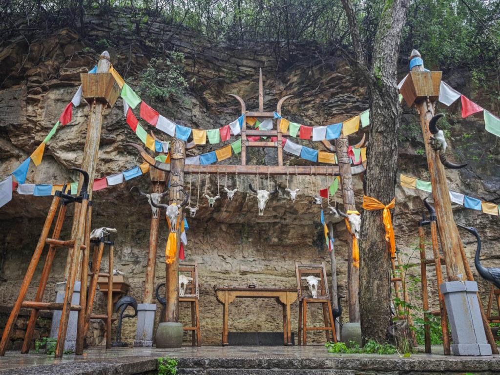 山西雲丘山冰洞群x塔爾坡古村，探秘300萬年地質奇觀與千年古村 @去旅行新聞網