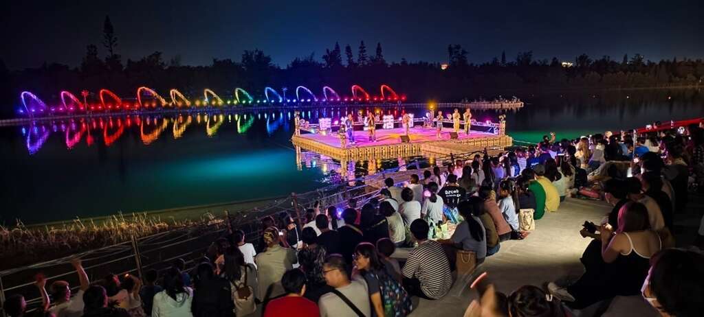 2025臺東藍海生活節：活水湖水火共舞、星光音樂會、水域體驗全攻略 @去旅行新聞網