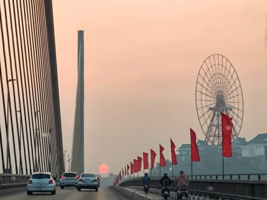 下龍灣必訪！鴻基農貿市場美食與唯美海景日出：炸花枝餅、海鮮批發、花卉市場一次逛 @去旅行新聞網