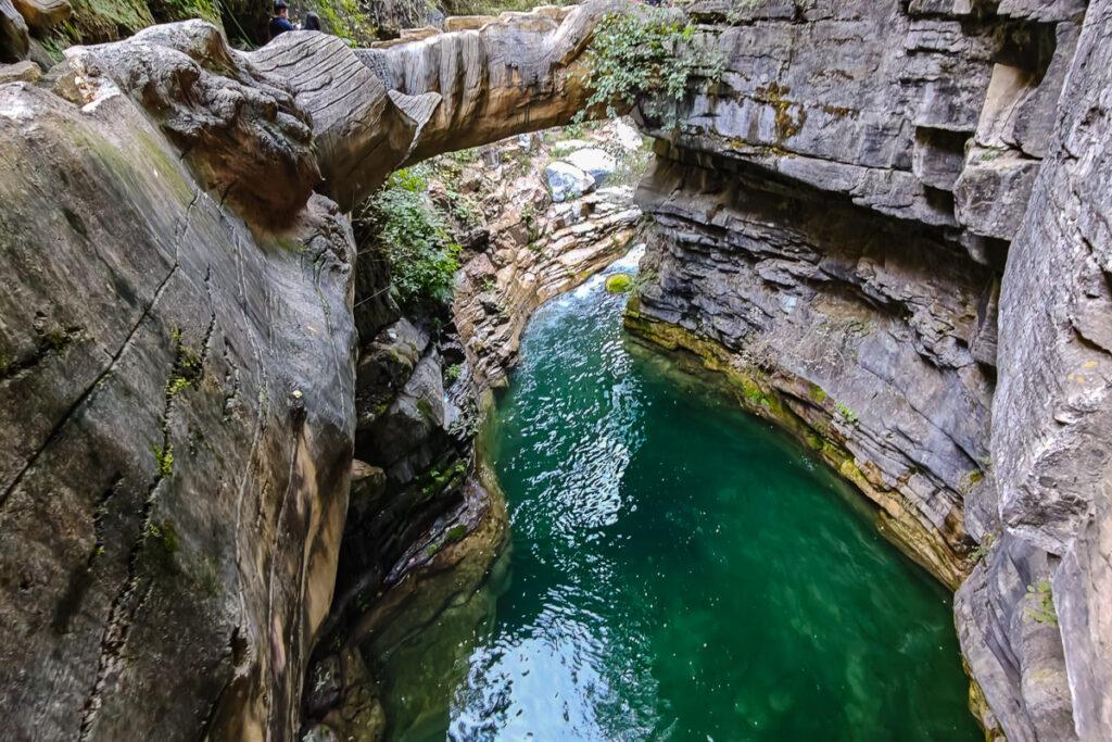 山西太行山八泉峽 縱覽天險絕景，登高臨水的人間勝境 @去旅行新聞網