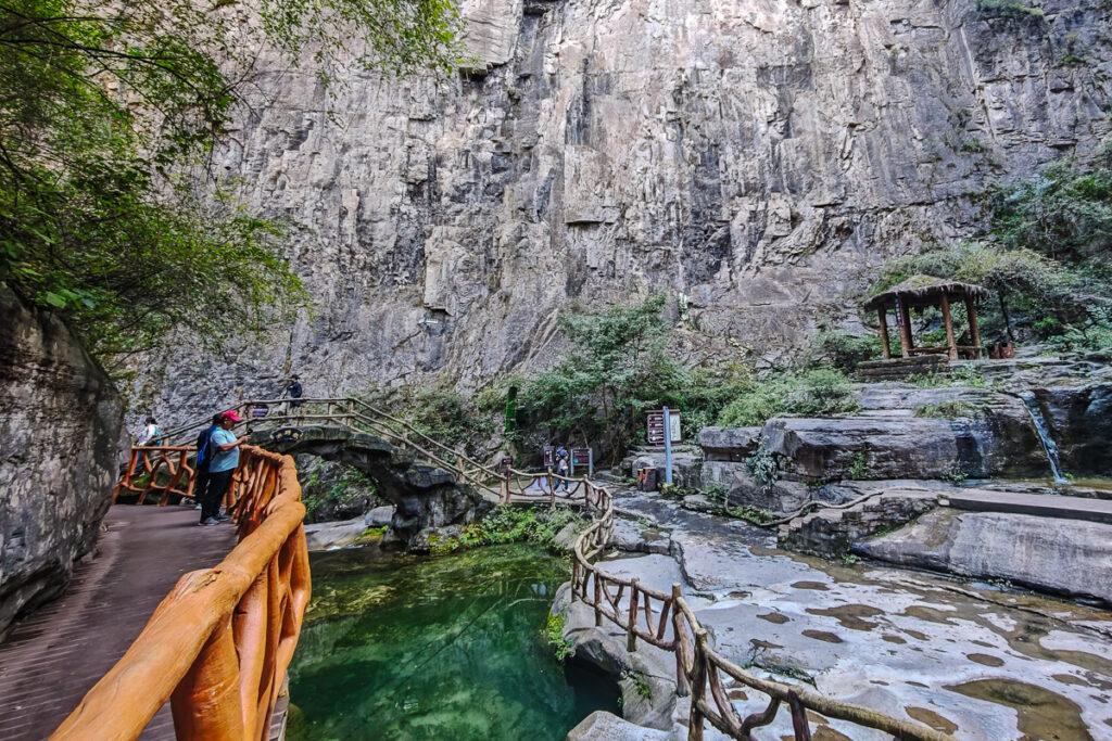 山西太行山八泉峽 縱覽天險絕景，登高臨水的人間勝境 @去旅行新聞網