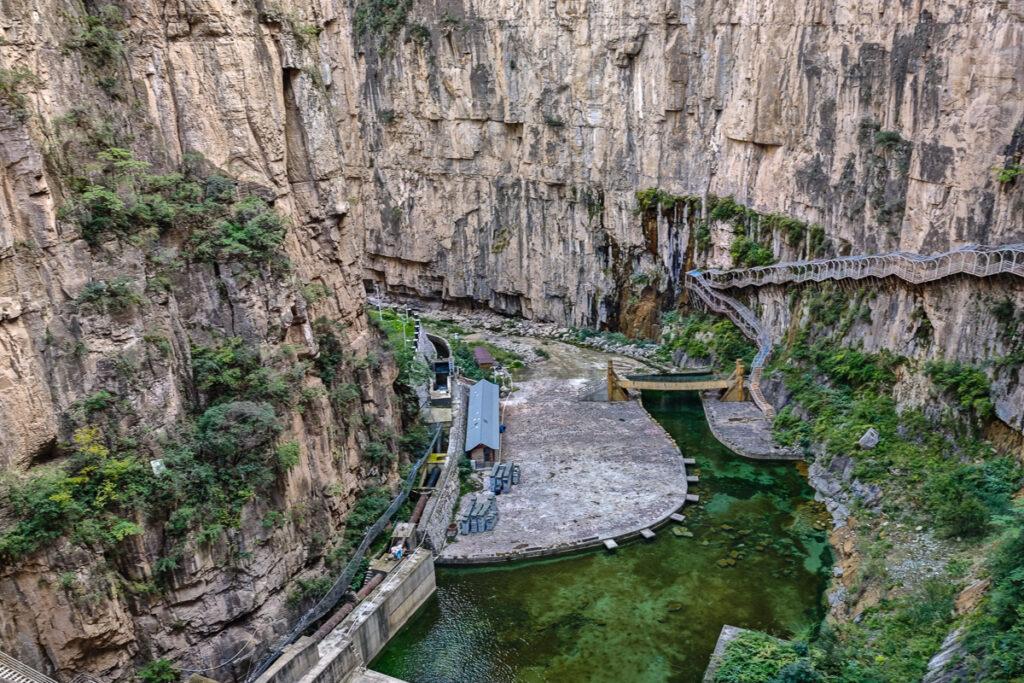 山西太行山八泉峽 縱覽天險絕景，登高臨水的人間勝境 @去旅行新聞網