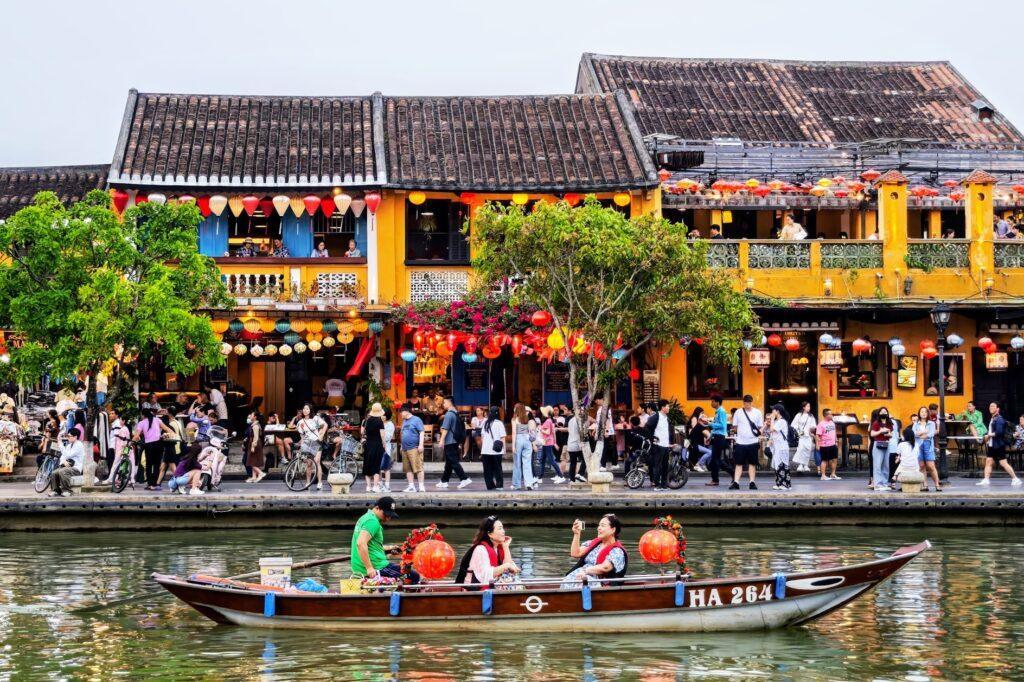 穿越百年！會安古城：秋盆河畔的異國風情與世界遺產魅力 @去旅行新聞網