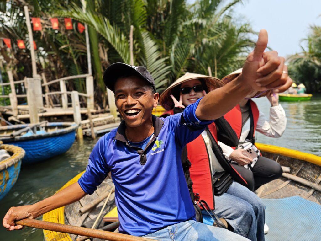 越南會安碗公船一日遊｜水椰子林旋轉船、釣螃蟹，深入甘青村的瘋狂特色體驗 @去旅行新聞網