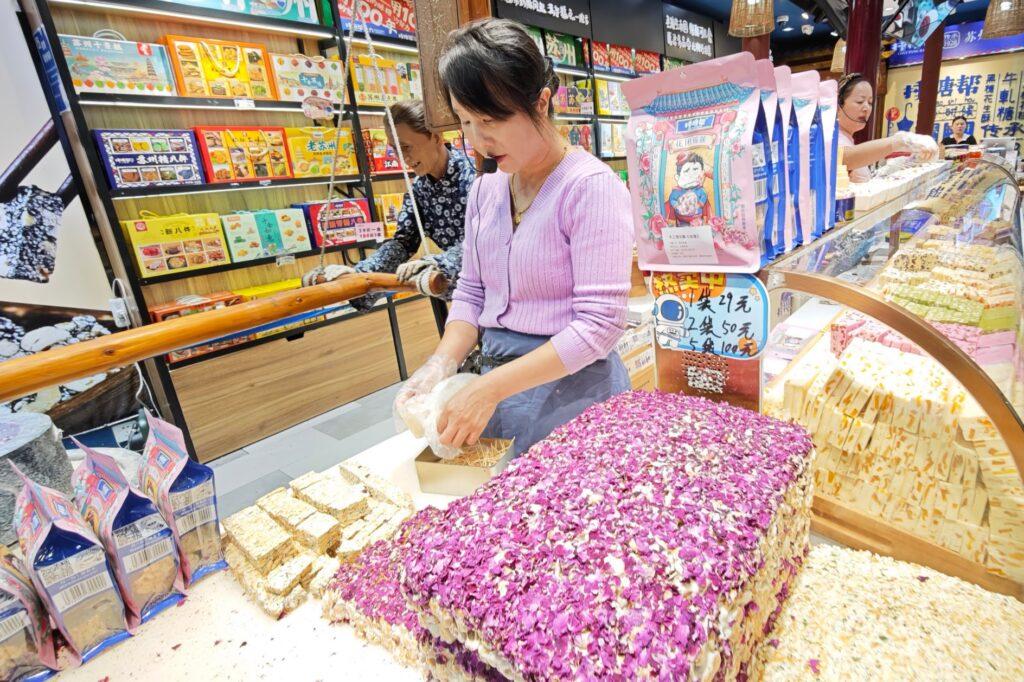 蘇州七里山塘:穿越古韻水巷細品唯美姑蘇萬種風情 @去旅行新聞網 蘇州七里山塘:穿越古韻水巷細品唯美姑蘇萬種風情 @去旅行新聞網