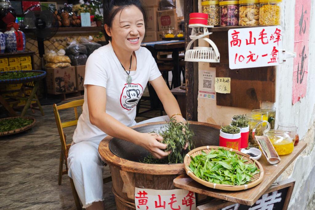 🌿【走進中國最美的畫中村】安徽宏村——在水墨山居間，遇見詩意的江南時光 @去旅行新聞網