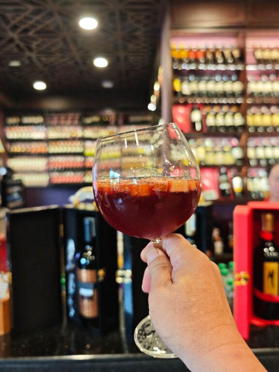 🏰 越南峴港|巴拿山度假勝地全攻略:佛手橋日出、歐洲古堡、啤酒廣場浪漫夜晚嗨趴全收錄 @去旅行新聞網 🏰 越南峴港|巴拿山度假勝地全攻略:佛手橋日出、歐洲古堡、啤酒廣場浪漫夜晚嗨趴全收錄 @去旅行新聞網