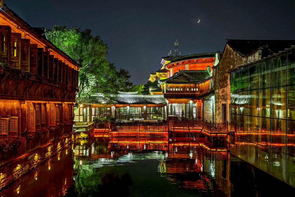 🌙 烏鎮一夜:在靜謐中聆聽江南的呼吸 @去旅行新聞網 🌙 烏鎮一夜:在靜謐中聆聽江南的呼吸 @去旅行新聞網