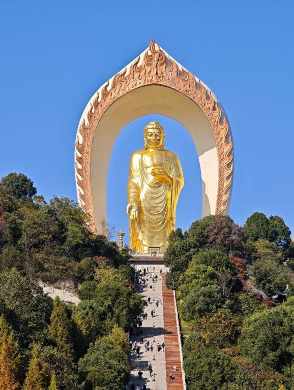 🍁秋楓裡的江西廬山東林寺:沿著山路一路向「心」而行 @去旅行新聞網 🍁秋楓裡的江西廬山東林寺:沿著山路一路向「心」而行 @去旅行新聞網