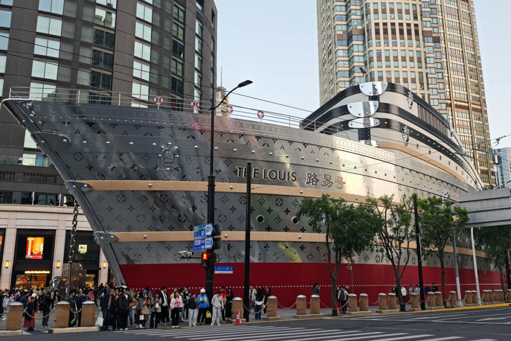 上海南京西路最潮地標!星巴克烘焙工坊xLV路易號,咖啡時尚之旅必打卡! @去旅行新聞網 上海南京西路最潮地標!星巴克烘焙工坊xLV路易號,咖啡時尚之旅必打卡! @去旅行新聞網