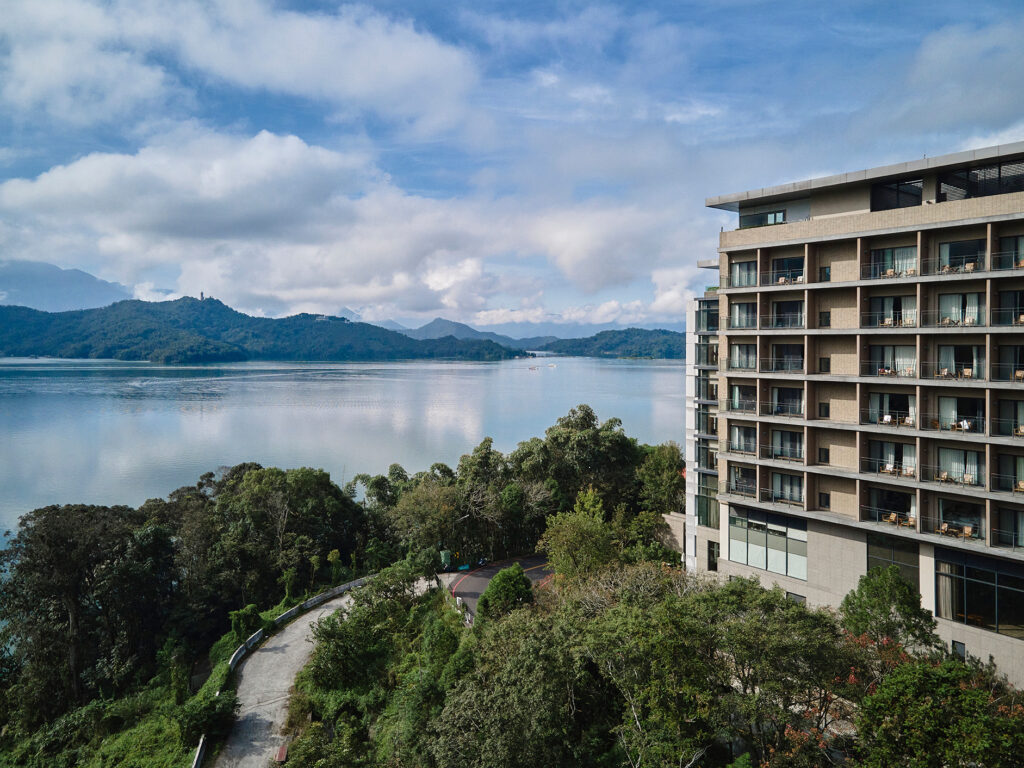 一袋熱血贈免費自助式早餐 還可抽萬元住宿！  雲品溫泉酒店感恩節捐血活動 義式咖啡喝到飽  化身「愛心中繼站」為偏鄉學童圓夢 @去旅行新聞網