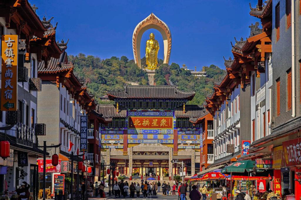 🍁秋楓裡的江西廬山東林寺:沿著山路一路向「心」而行 @去旅行新聞網 🍁秋楓裡的江西廬山東林寺:沿著山路一路向「心」而行 @去旅行新聞網