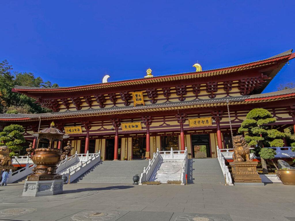 🍁秋楓裡的江西廬山東林寺:沿著山路一路向「心」而行 @去旅行新聞網 🍁秋楓裡的江西廬山東林寺:沿著山路一路向「心」而行 @去旅行新聞網