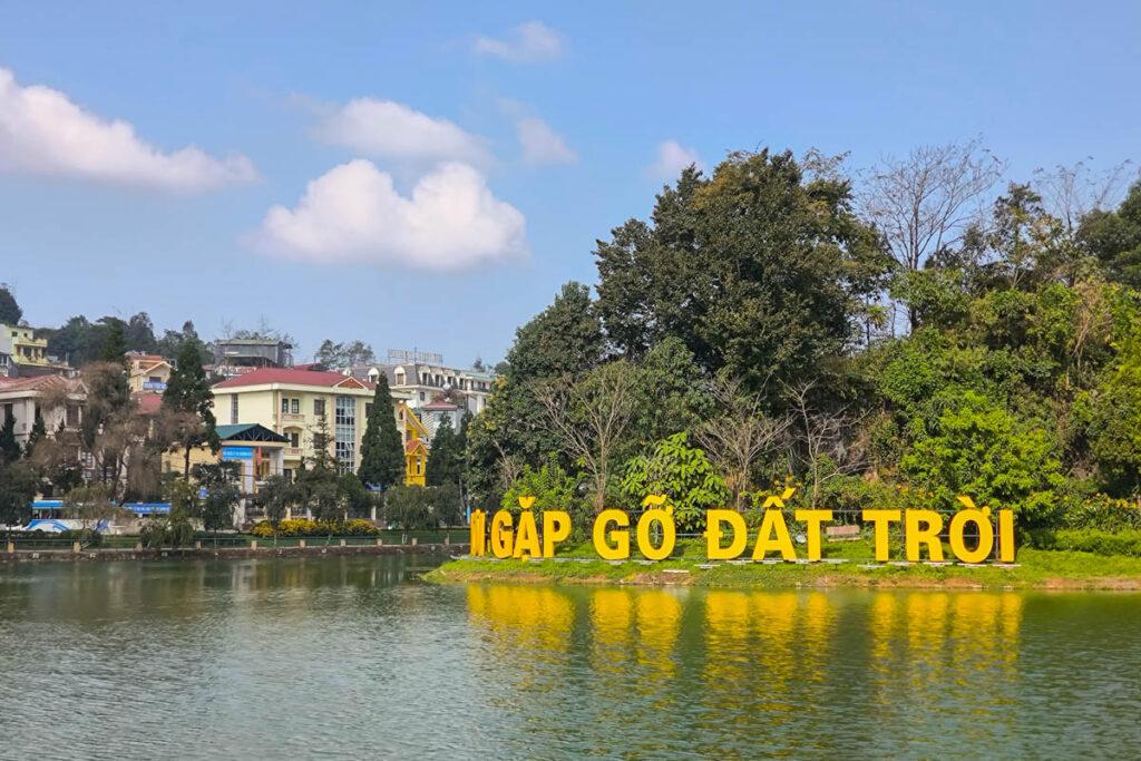 ☁️北越Sapa沙壩慢旅行!愛情廣場、石頭教堂、沙壩湖必訪景點全攻略! @去旅行新聞網 ☁️北越Sapa沙壩慢旅行!愛情廣場、石頭教堂、沙壩湖必訪景點全攻略! @去旅行新聞網