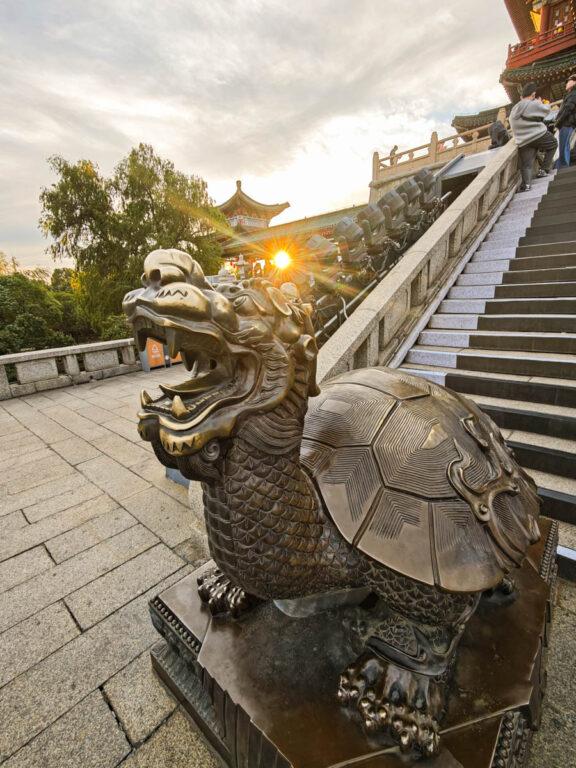 🏯 南昌滕王閣傍晚攻略:夕陽、夜景、王勃詩意,一篇讀懂千年名樓的魅力 @去旅行新聞網 🏯 南昌滕王閣傍晚攻略:夕陽、夜景、王勃詩意,一篇讀懂千年名樓的魅力 @去旅行新聞網