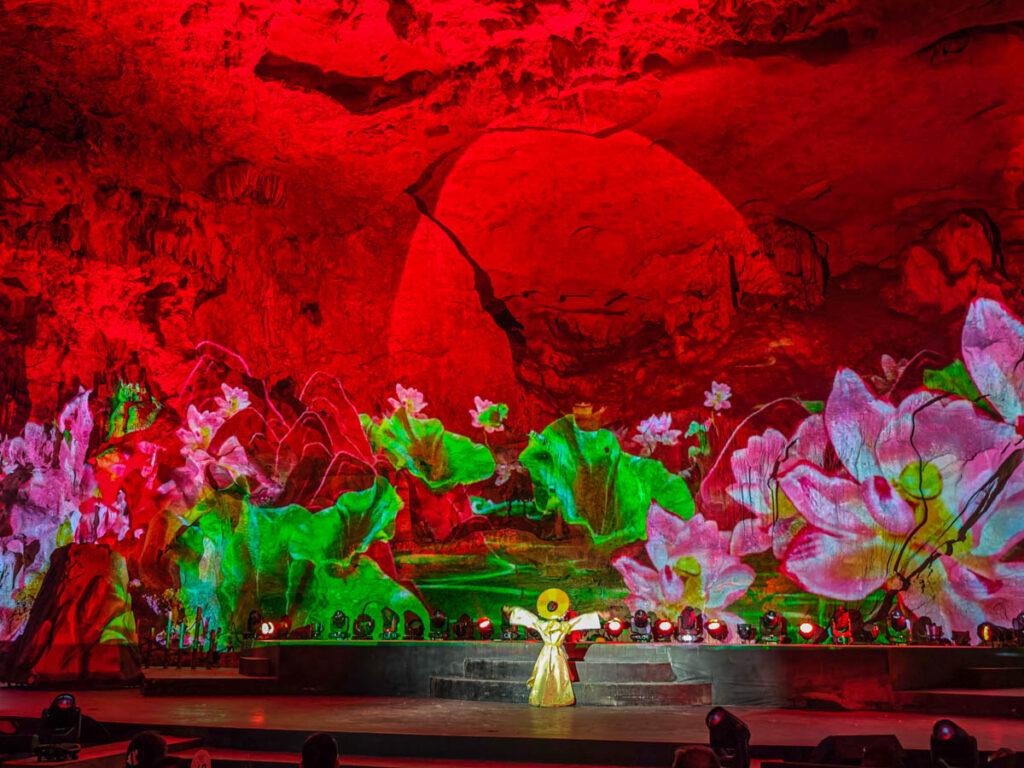 地底宮殿的奢華饗宴！下龍灣【龍騰碧珠洞】洞穴餐廳初體驗 @去旅行新聞網