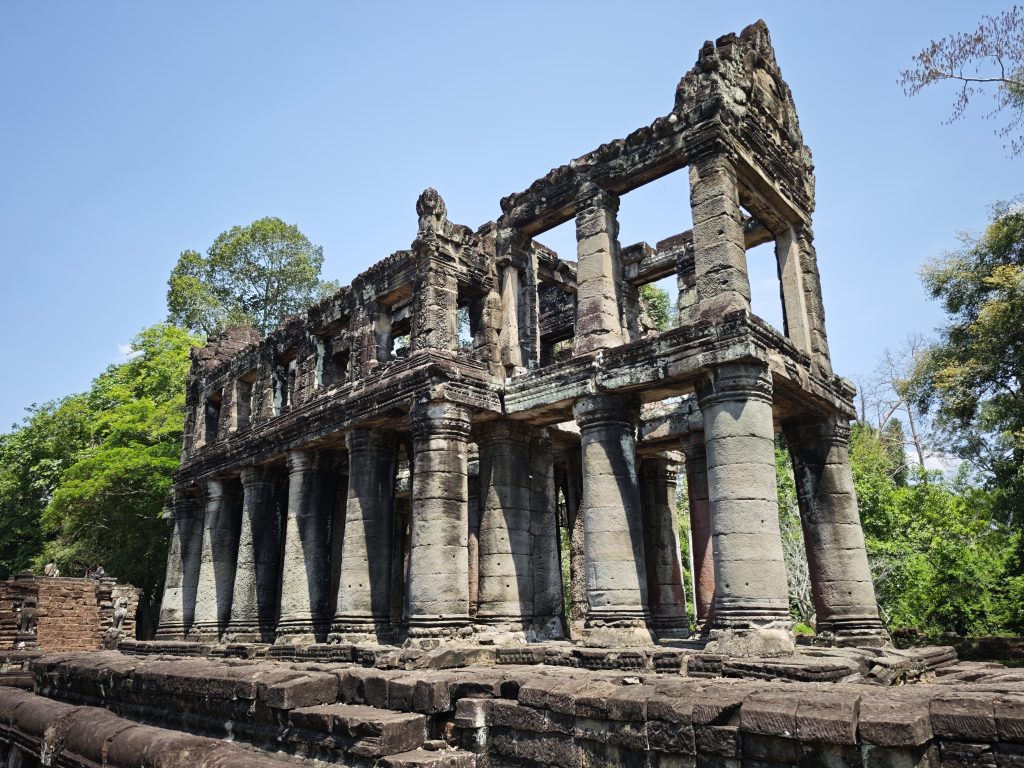 穿越時光的微笑：大吳哥城一日朝聖攻略｜以周達觀的《真臘風土記》為引，重返高棉黃金時代 @去旅行新聞網