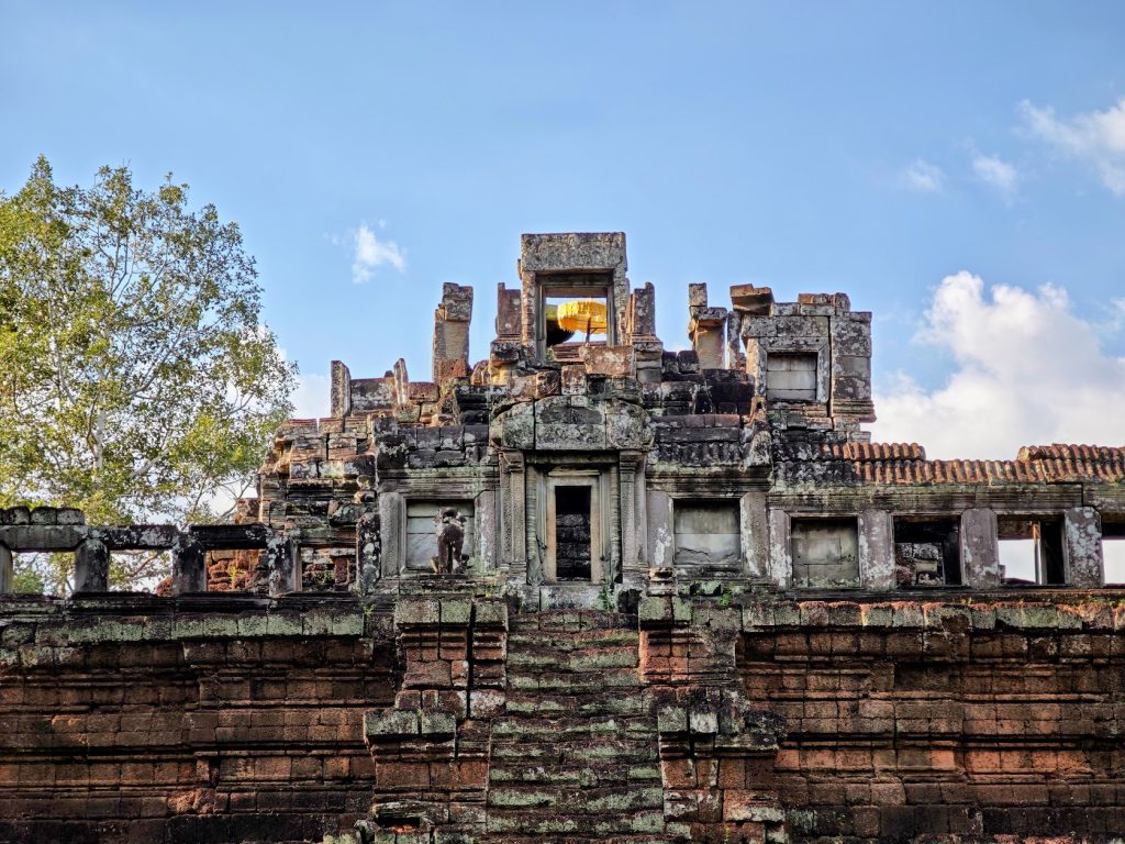 穿越時光的微笑：大吳哥城一日朝聖攻略｜以周達觀的《真臘風土記》為引，重返高棉黃金時代 @去旅行新聞網