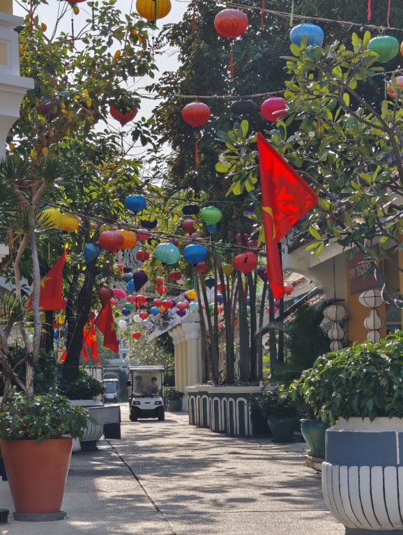 【富國島住宿】JW 萬豪度假酒店 走進 Bill Bensley 的奇幻大學,與摯愛共譜法式浪漫 @去旅行新聞網 【富國島住宿】JW 萬豪度假酒店 走進 Bill Bensley 的奇幻大學,與摯愛共譜法式浪漫 @去旅行新聞網