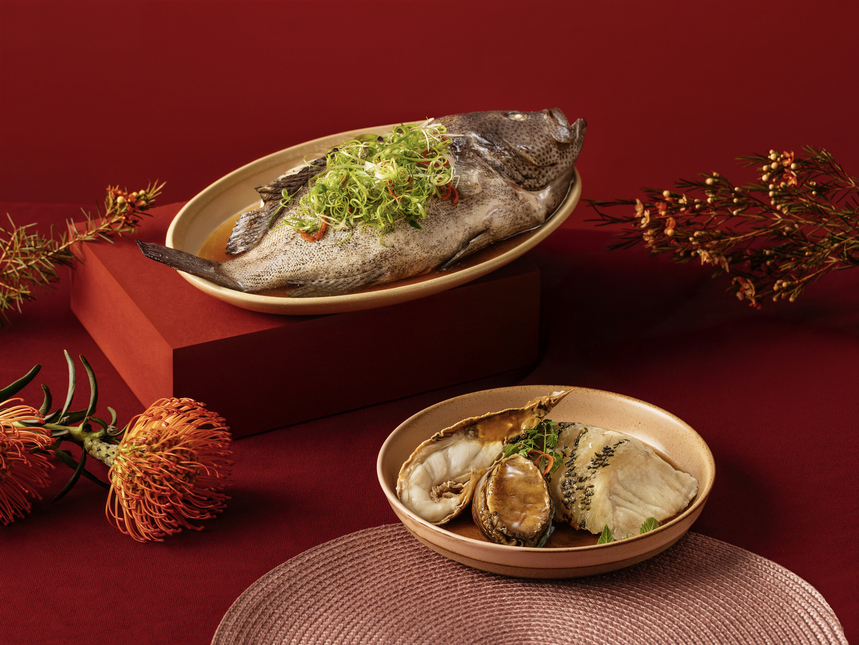 圖3 2026 莫內饗宴春節限定福祿大三元與年年有魚，寓意團圓好兆頭。圖／煙波國際觀光集團提供