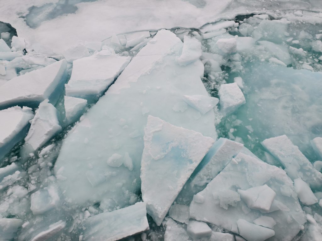 Super北極點90度!龐洛指揮官夏古號,唯一破冰航行世界之巔,解鎖海冰步行初體驗 Super北極點90度!龐洛指揮官夏古號,唯一破冰航行世界之巔,解鎖海冰步行初體驗 @去旅行新聞網