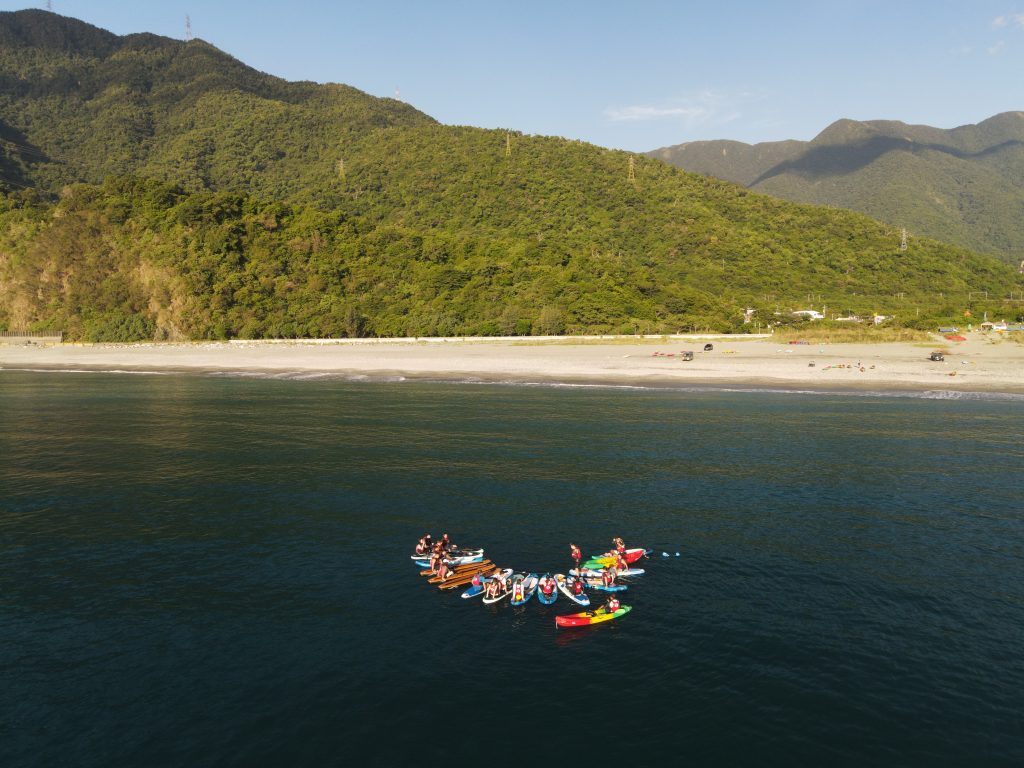 【蘇澳粉鳥林漁港】新春情人秘境小旅行|冬季日出海灣、粉鳥林秘境散步與獨木舟體驗完整攻略 @去旅行新聞網 【蘇澳粉鳥林漁港】新春情人秘境小旅行|冬季日出海灣、粉鳥林秘境散步與獨木舟體驗完整攻略 @去旅行新聞網