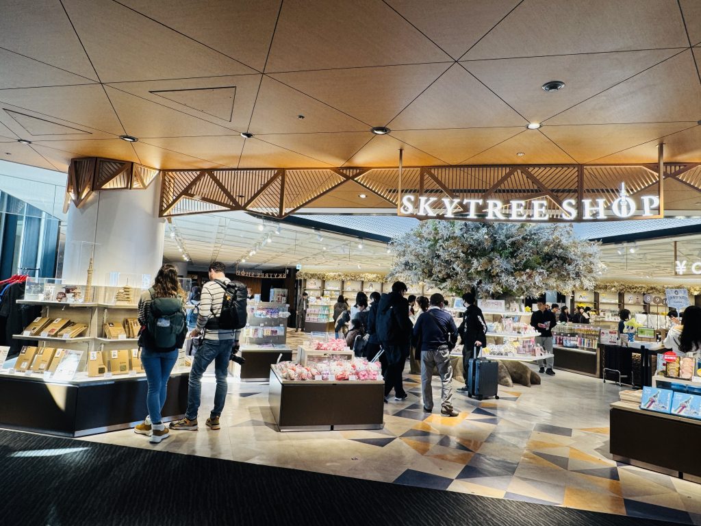 東京必訪天際線:在世界第一高塔「東京晴空塔」漫步雲端,體驗極致視覺盛宴 @去旅行新聞網 東京必訪天際線:在世界第一高塔「東京晴空塔」漫步雲端,體驗極致視覺盛宴 @去旅行新聞網