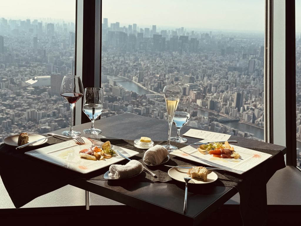 東京必訪天際線:在世界第一高塔「東京晴空塔」漫步雲端,體驗極致視覺盛宴 @去旅行新聞網 東京必訪天際線:在世界第一高塔「東京晴空塔」漫步雲端,體驗極致視覺盛宴 @去旅行新聞網