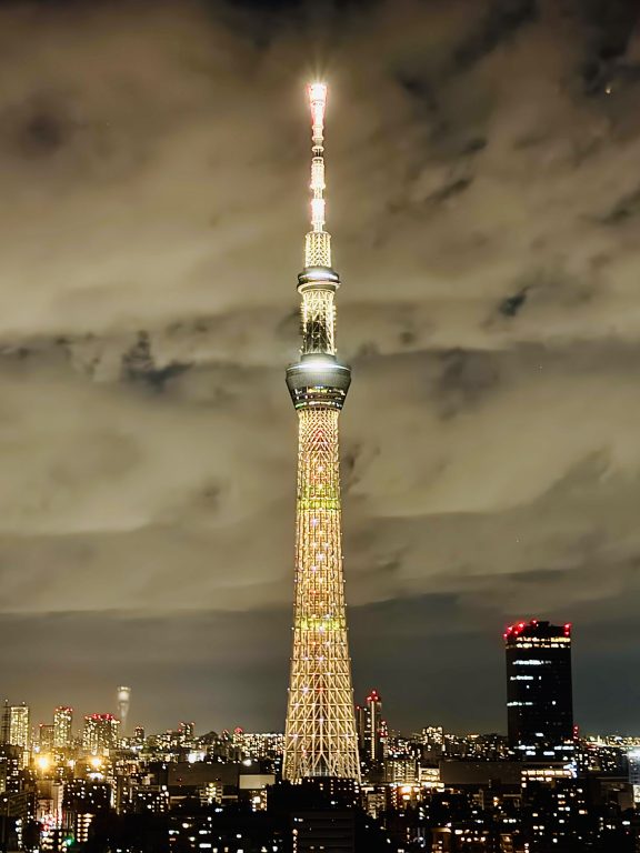 東京必訪天際線:在世界第一高塔「東京晴空塔」漫步雲端,體驗極致視覺盛宴 @去旅行新聞網 東京必訪天際線:在世界第一高塔「東京晴空塔」漫步雲端,體驗極致視覺盛宴 @去旅行新聞網