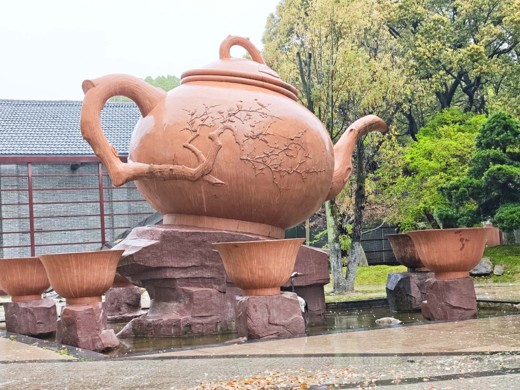 南昌鳳凰溝 春雨微醺,鬱金香x茶園x木蓮花,遇見詩意江西 南昌鳳凰溝 春雨微醺,鬱金香x茶園x木蓮花,遇見詩意江西 @去旅行新聞網
