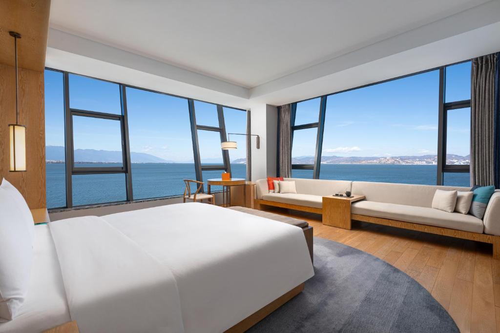 大理洱海天域英迪格酒店開箱:洱海南岸隱奢體驗,擁抱蒼山洱海一線絕美海景 大理洱海天域英迪格酒店開箱:洱海南岸隱奢體驗,擁抱蒼山洱海一線絕美海景 @去旅行新聞網