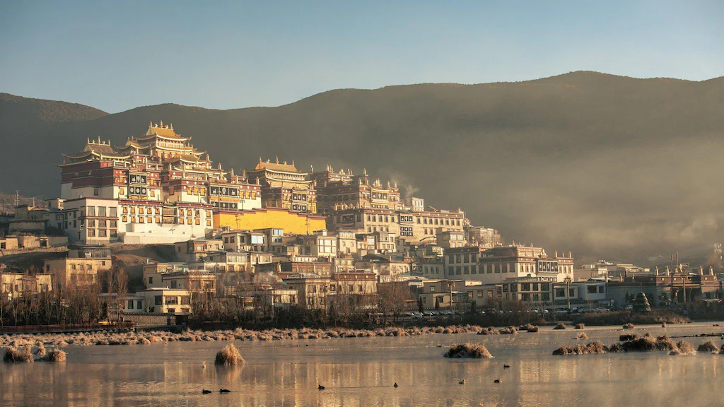 香格里拉迪慶月光城英迪格酒店開箱：住進月光之城，俯瞰千年獨克宗 @去旅行新聞網