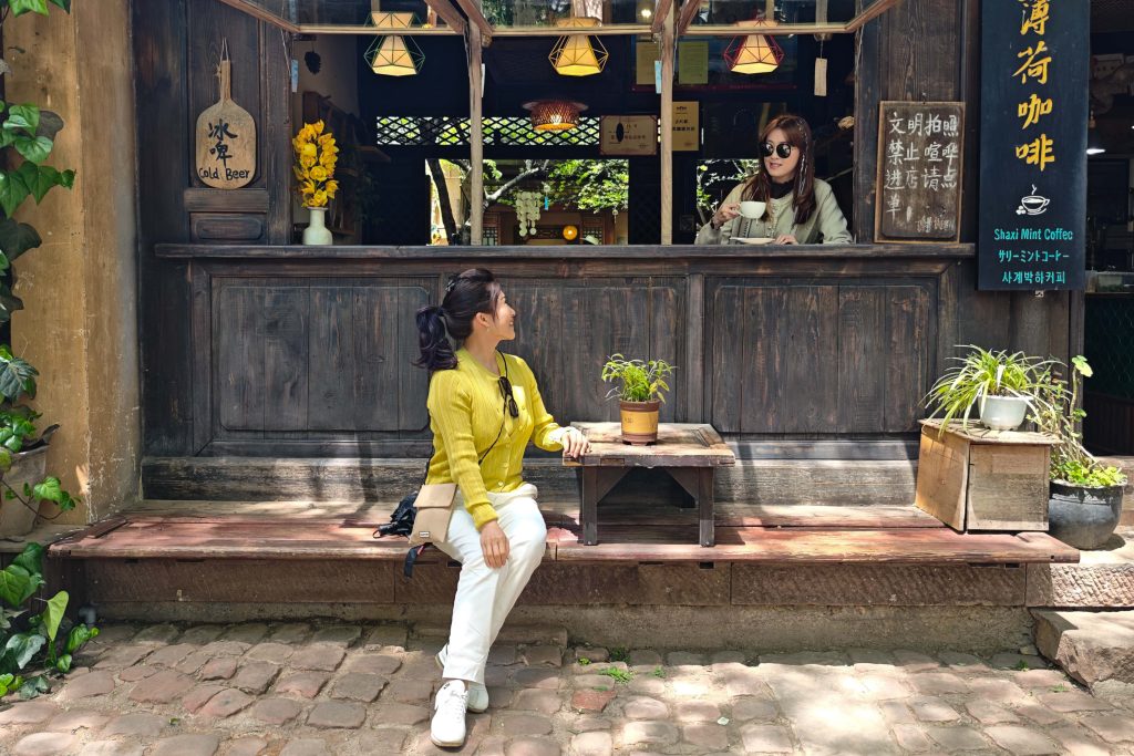 走進雲南沙溪:茶馬古道上的詩意古鎮,體驗《去有風的地方》裡的慢生活 走進雲南沙溪:茶馬古道上的詩意古鎮,體驗《去有風的地方》裡的慢生活 @去旅行新聞網